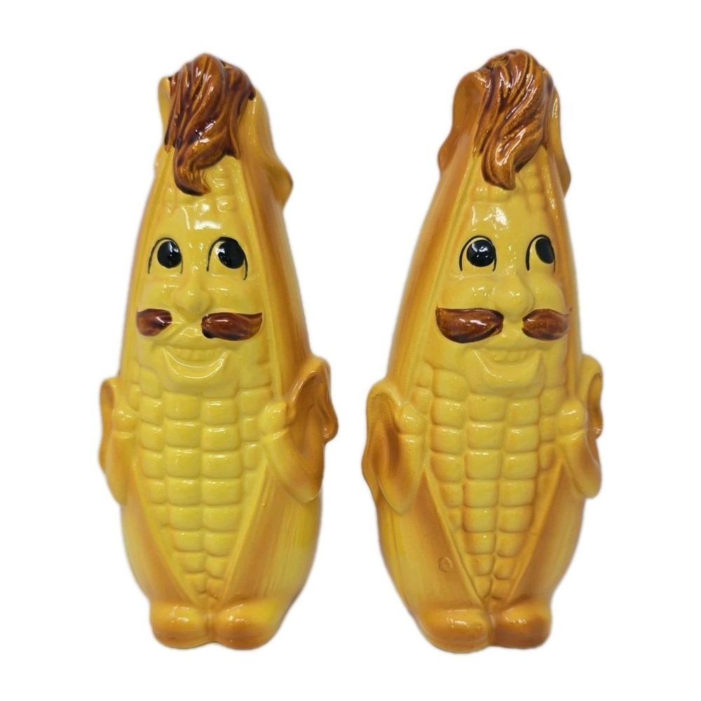 Cute Anthropomorphic Corn Guys Salt And Pepper Shakers U260-25